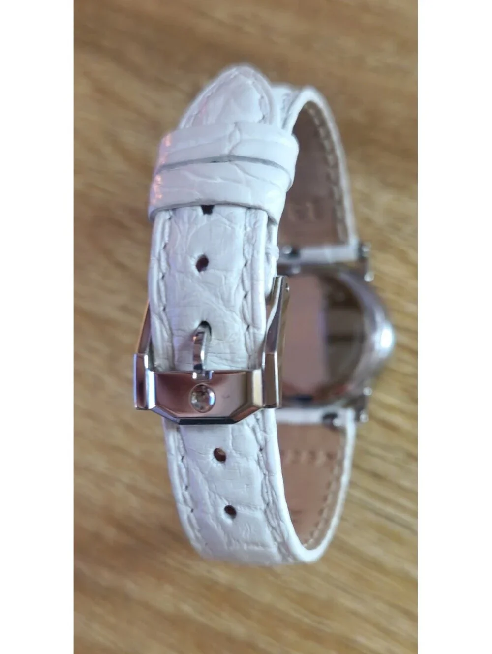 Womens Movado Diamond, Mother of Pearl, Alligator Timepiece